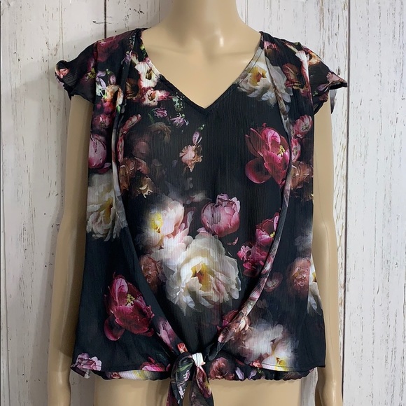 NWT willow & clay Elsie Floral Tie Front Top - Picture 1 of 12